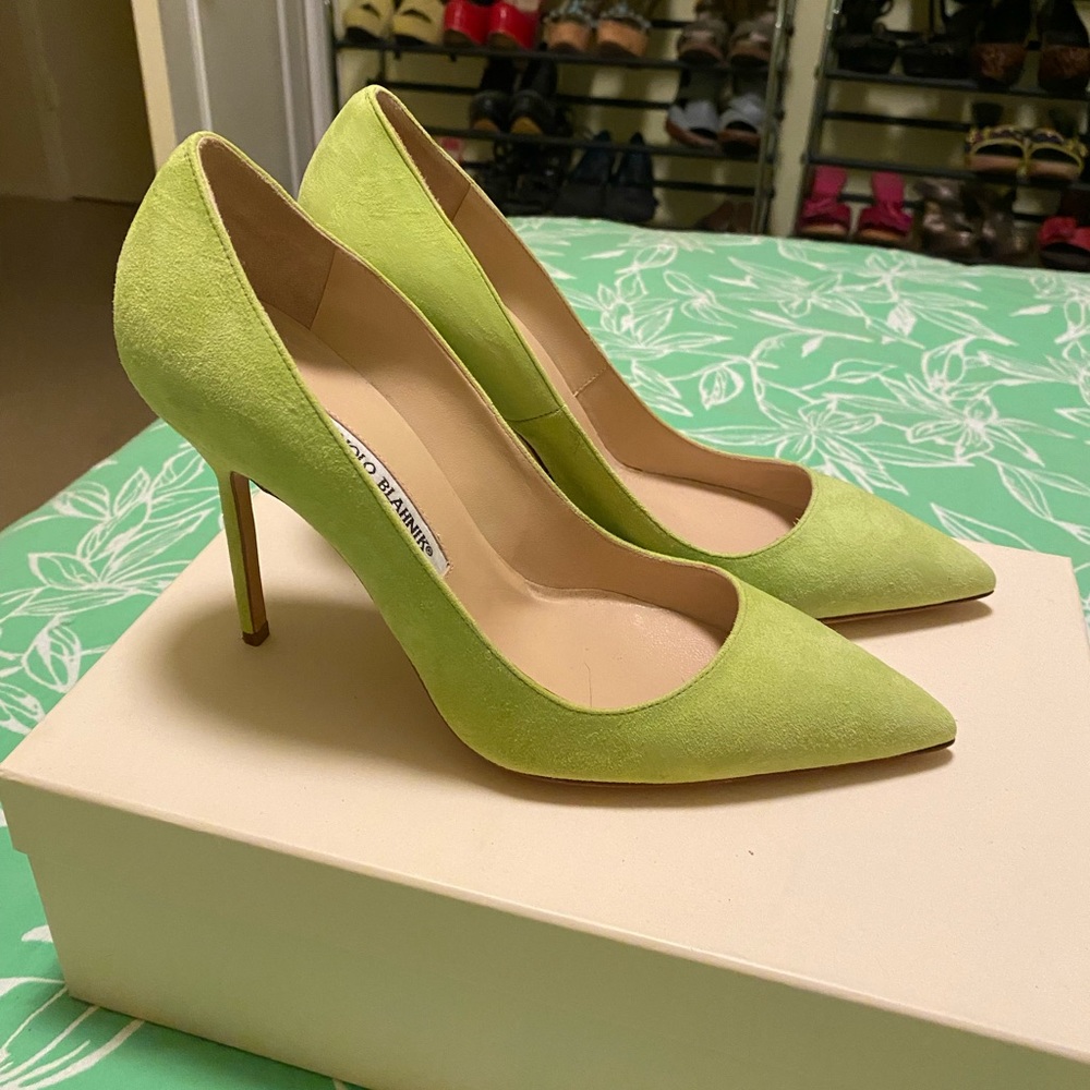 NEVER WORN Manolo Blahnik Heels